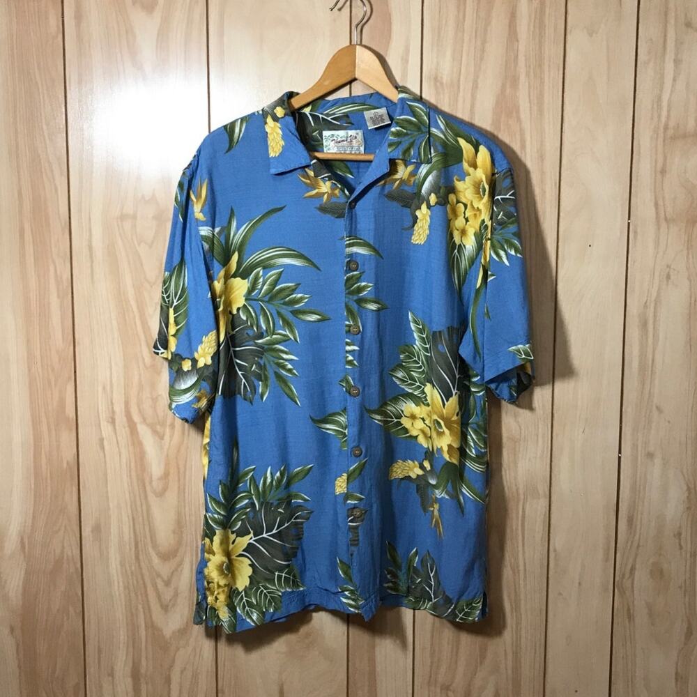 Vintage 90s Thums Up for Him Sportswear Tropical Collared Rayon Shirt Men L